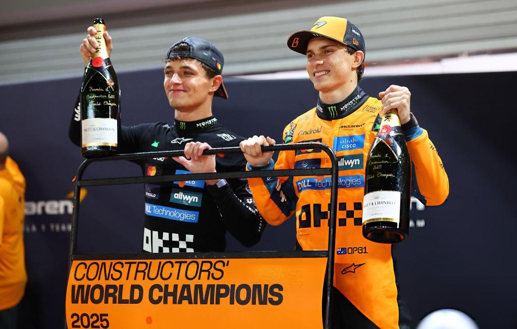 Con le ultime ufficialità è ora completo il quadro generale della prossima stagione di F1: andiamo a vedere insieme chi sono i 22 piloti che comporranno gli 11 team del 2026