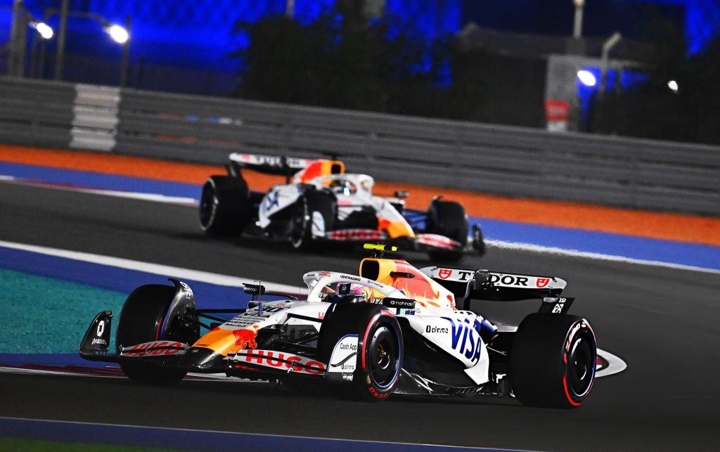 Con le ultime ufficialità è ora completo il quadro generale della prossima stagione di F1: andiamo a vedere insieme chi sono i 22 piloti che comporranno gli 11 team del 2026