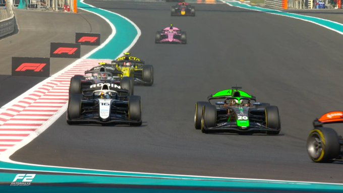 F2