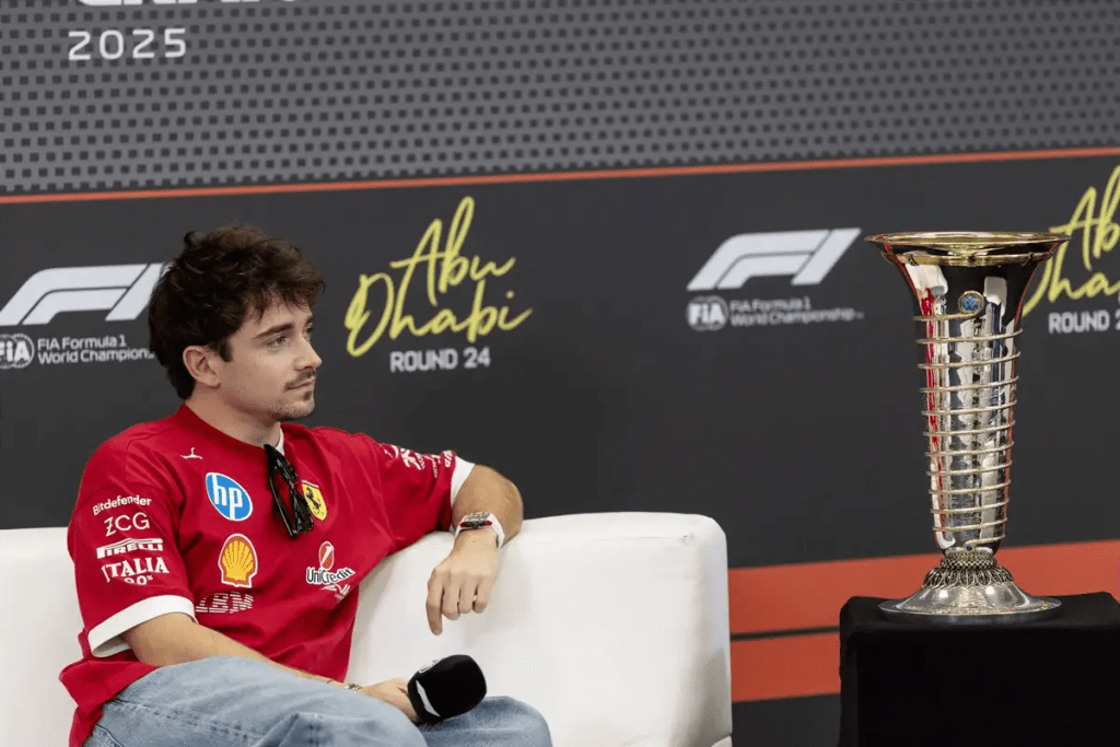 L'unica nota positiva all'interno della stagione fallimentare della Ferrari è Leclerc, che ora non può più aspettare: il 2026 come punto di svolta.