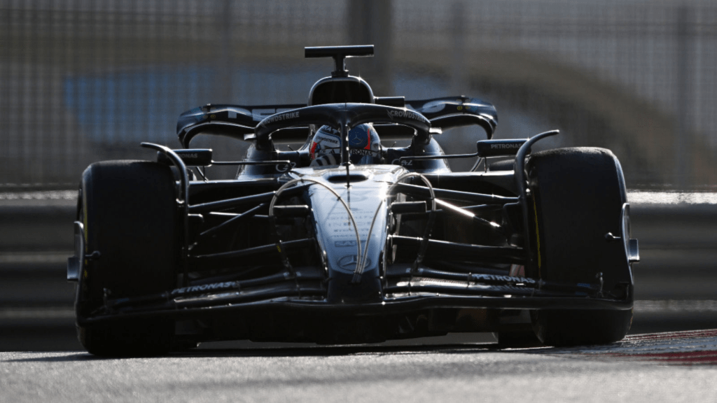 Kimi Antonelli ai test Pirelli 2026 con la W15