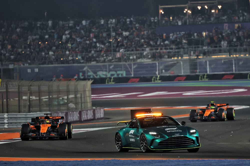 McLaren spreca, Verstappen ringrazia: il Qatar accende la sfida mondiale