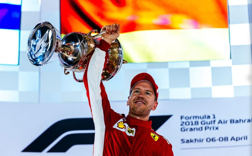 Sebastian Vettel si racconta: dai suoi anni d'oro, l'esperienza in Ferrari alla fine della sua carriera, tra compagni di box ed anni rivoluzionari.