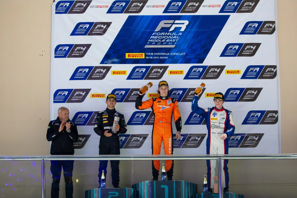 Tre gare che pesano: Dubai consolida le gerarchie e rimanda i verdetti finali del Formula Regional Middle East Trophy (FRME) a Losail.