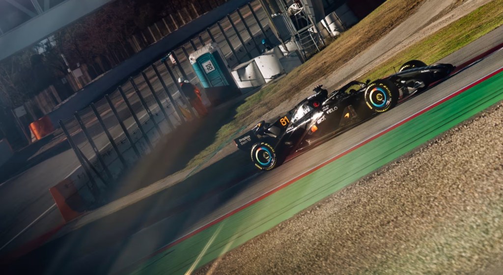oscar piastri 2026 mcl40 f1 mclaren