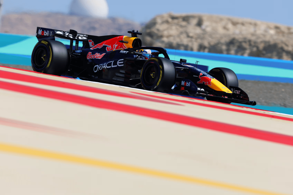 Ferrari promettente e griglia spaccata: l'analisi delle simulazioni gara dei test in Bahrain