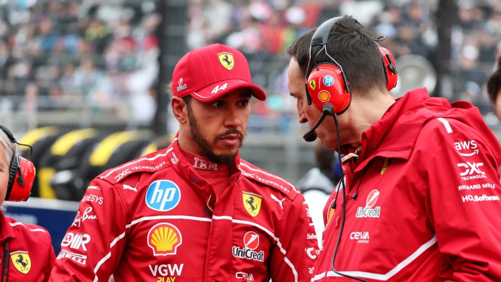 Chi sarà il nuovo ingegnere di pista di Lewis Hamilton? Lo racconta lui stesso spiegando però che si tratta di una situazione temporanea e una sfida.