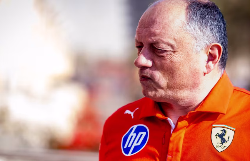 Vasseur analizza la pressione post-2025, l’equilibrio tecnico visto nei test e il nuovo inizio di Hamilton nell’alba dell’era 2026.