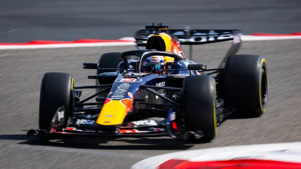 Sotto accusa le nuove vetture: secondo i piloti, la gestione dell’energia rischia di trasformare alcune curve in semplici zone di ricarica, limitando l’espressione del talento puro.