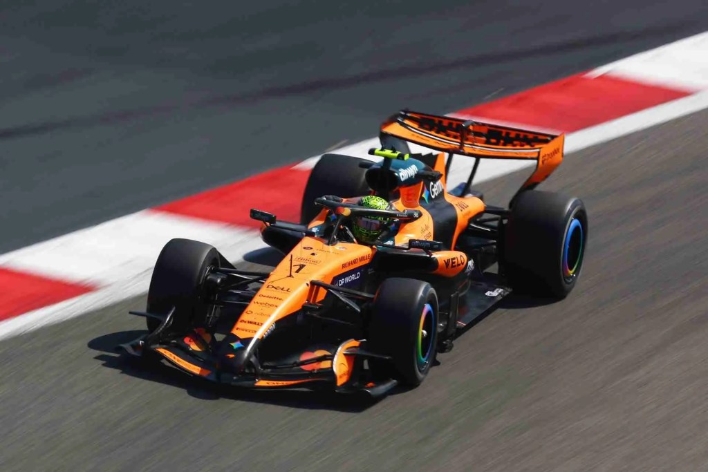 Problemi tecnici e poca attività in pista fanno iniziare a singhiozzi il week-end australiano di Lando Norris.
