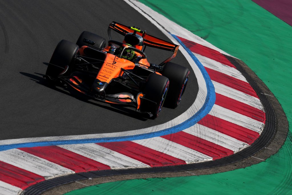 Il campione del mondo in carica porta la McLaren in seconda fila a Shanghai. Per Norris, Mercedes resta imprendibile, ma le Ferrari non del tutto.