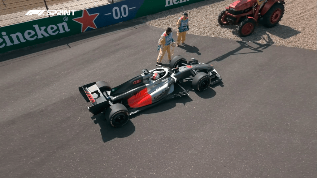 F1 - Russell trionfa agilmente nella garetta e precede Leclerc e Hamilton, che ha condotto la gara nei primi giri. Seguono Norris e Antonelli.