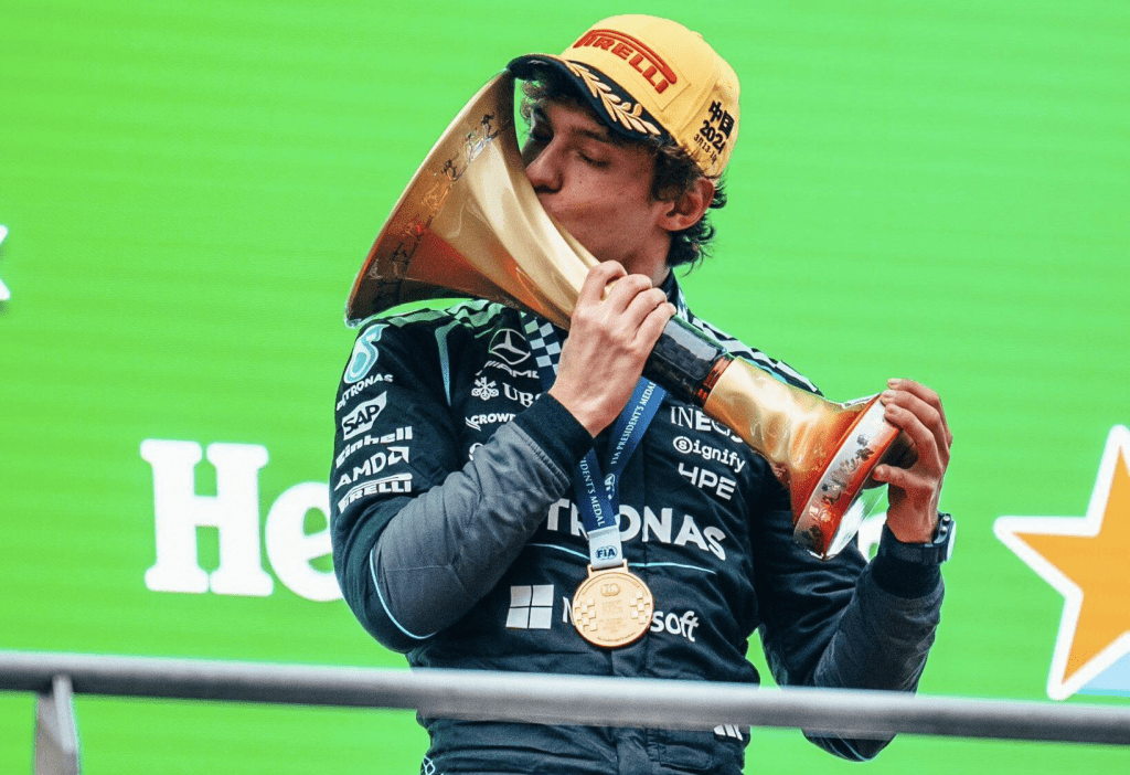 Archiviata la Cina, la F1 si sposta a Suzuka – in Giappone – per il terzo appuntamento del Mondiale 2026, ultimo round prima di una pausa forzata dovuta alla situazione geopolitica in Medio Oriente che ha portato al rinvio di Bahrain e Arabia Saudita.