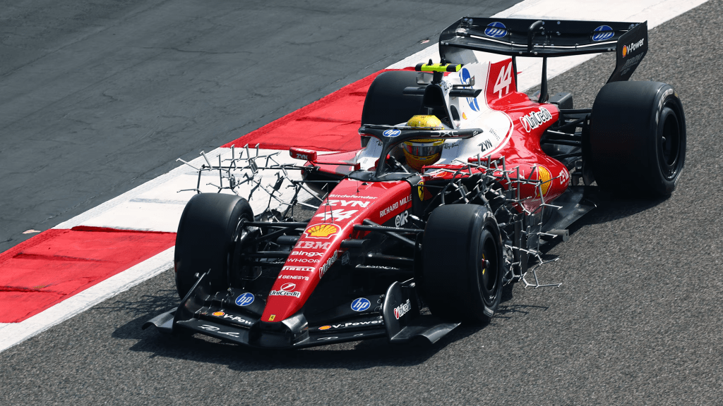 In una lunga intervista rilasciata al Corriere della Sera Lewis Hamilton ha parlato delle aspettative per la stagione 2026, spiegando il suo differente approccio alle gare, il rapporto con i Tifosi della Ferrari e i suoi progetti sociali al di fuori della Formula 1.