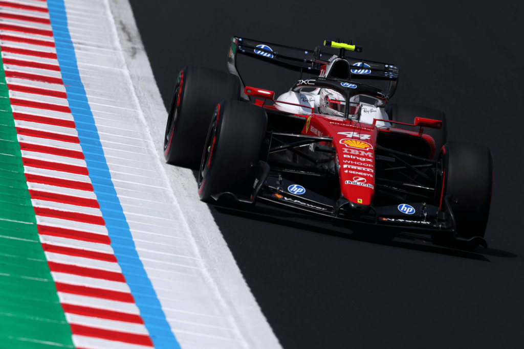 F1 - Mercedes continua ad avere mezzo secondo al giro di margine, ma la sua superiorità emerge solo in aria libera, mentre Ferrari e McLaren, in crescita grazie ai progressi sulla PU, sono 2° forza alla pari. Gli sviluppi e altre variabili giocheranno un ruolo fondamentale nel campionato. L'incidente di Bearman pone un problema sulla sicurezza.