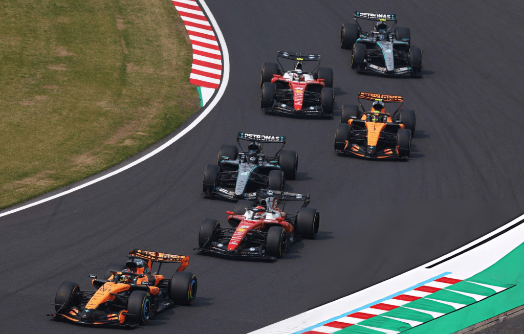 Sveglia Italia! Andrea Kimi Antonelli è leader del Mondiale di F1 davanti al compagno di squadra George Russell, Ferrari argina McLaren: le classifiche dopo il weekend a Suzuka, in Giappone