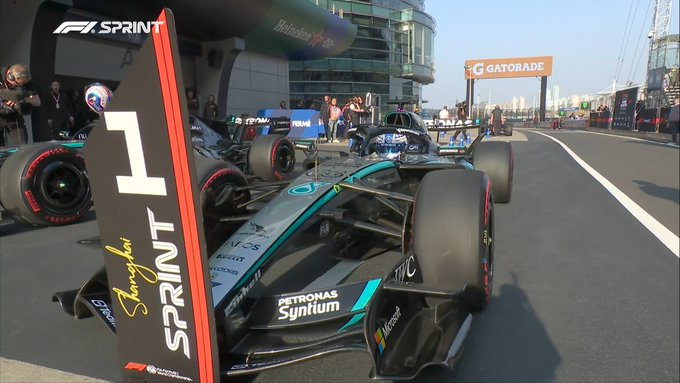 russel sprint pole cina