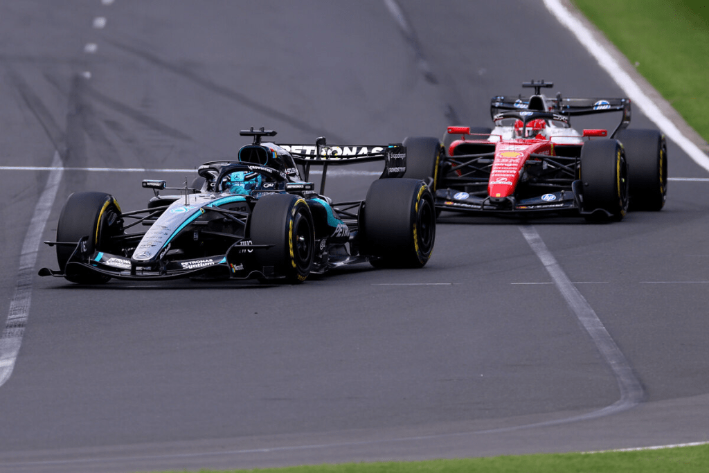 Ferrari ha in programma diversi aggiornamenti per le prossime tappe del mondiale per cercare di colmare il gap con Mercedes e potrà lavorarci con calma grazie ad un mese di stop prima di Miami.