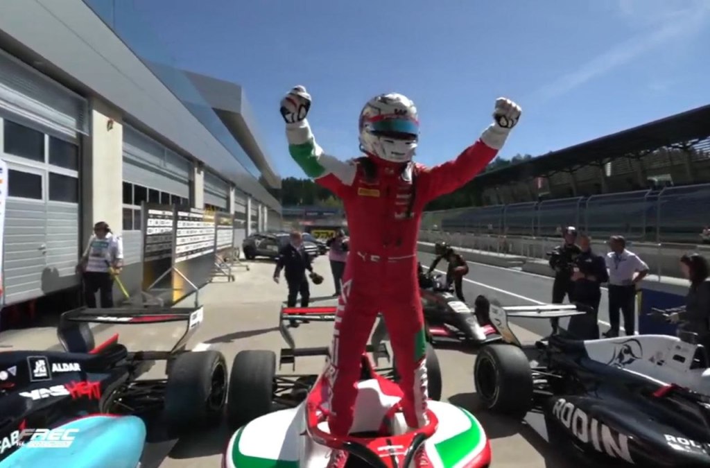 In una gara uno a dir poco movimentata, a spuntarla è la Prema di Kean Nakamura-Berta.