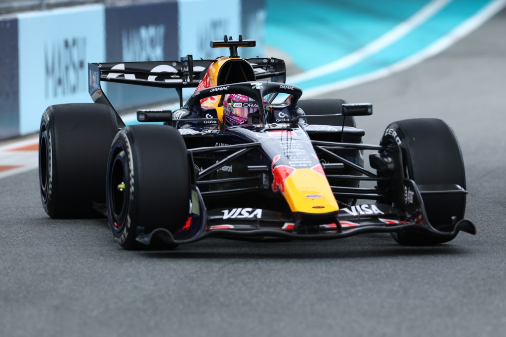 Verstappen "divertito" dopo il Canada: una speranza per il futuro?