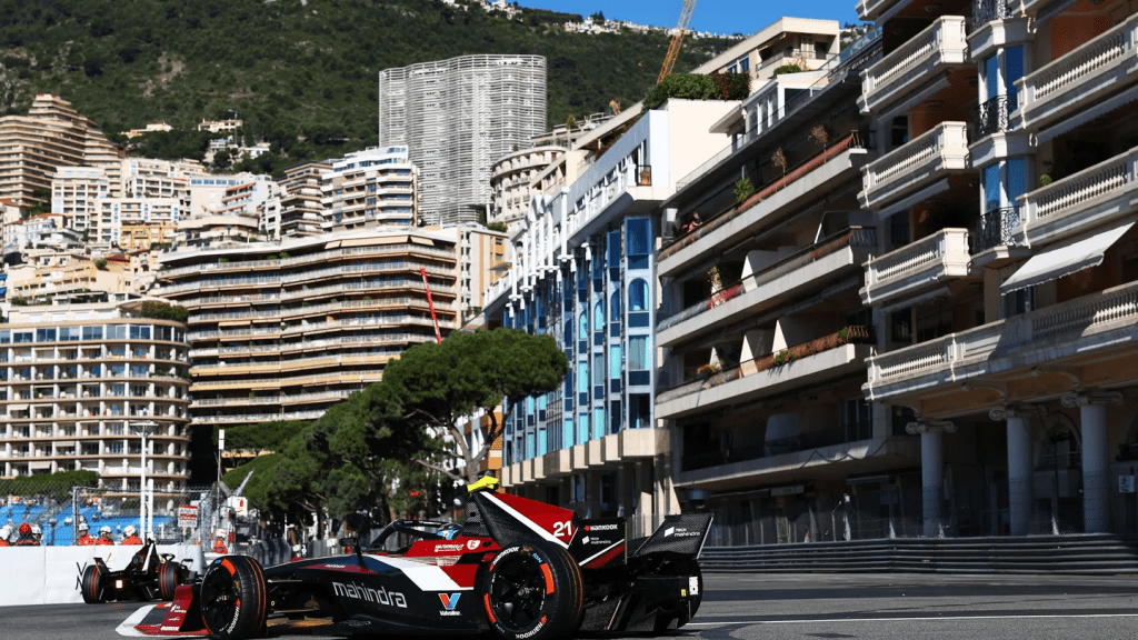 FE | E-Prix Monaco - Gara 1: De Vries trionfa di strategia, Ticktum penalizzato