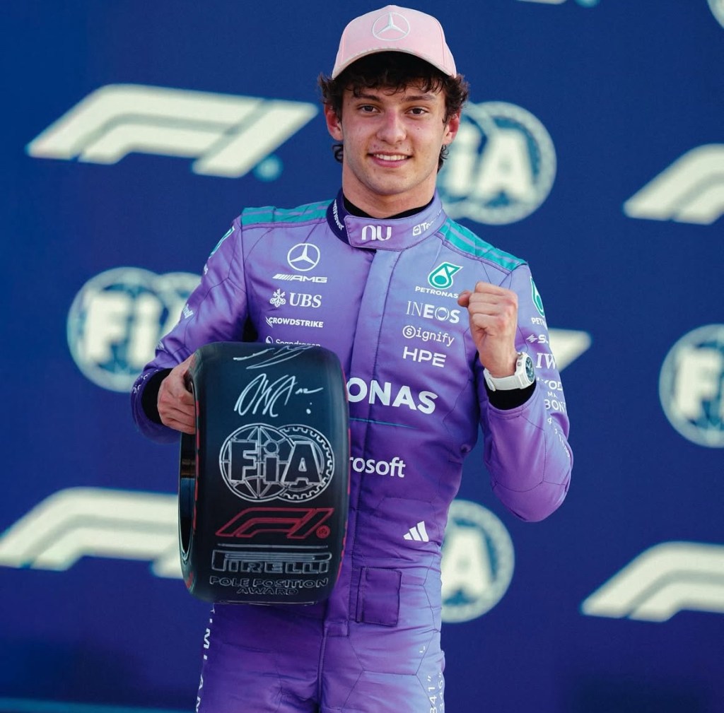 Antonelli in tuta Mercedes durante il GP di Miami.