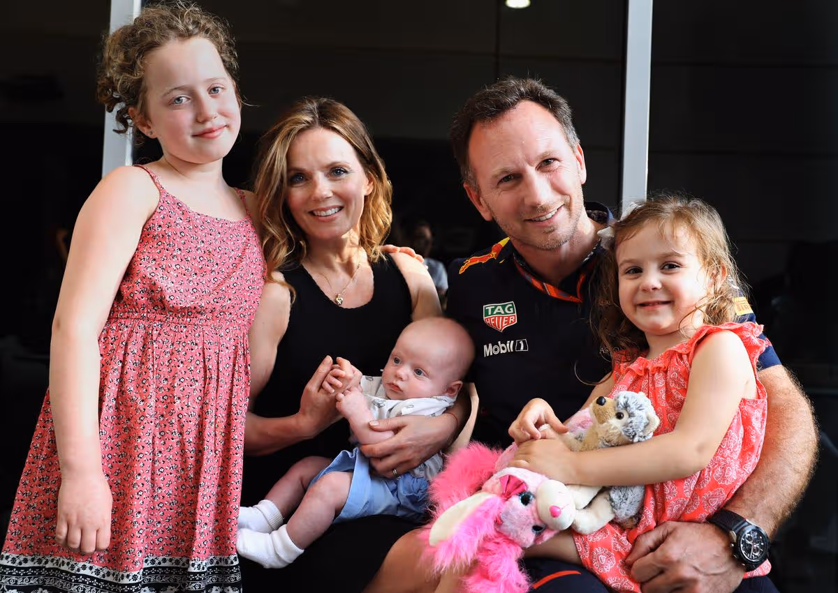 Horner spegne i rumors sulla Ferrari! L'ex manager Red Bull: “Onorato dall'accostamento, ma non cerco quel posto. Vasseur fa un gran lavoro”.